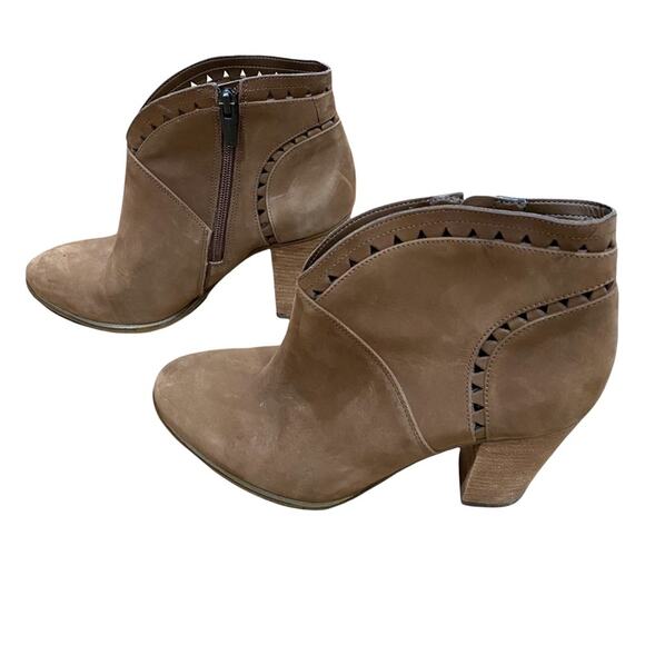 Vince Camuto Suede Ankle Booties – Taupe Cutout 3” Heel – 9- Western - Picture 1 of 7
